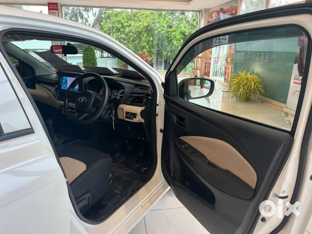 Toyota Glanza 1.2 E Petrol 2026
