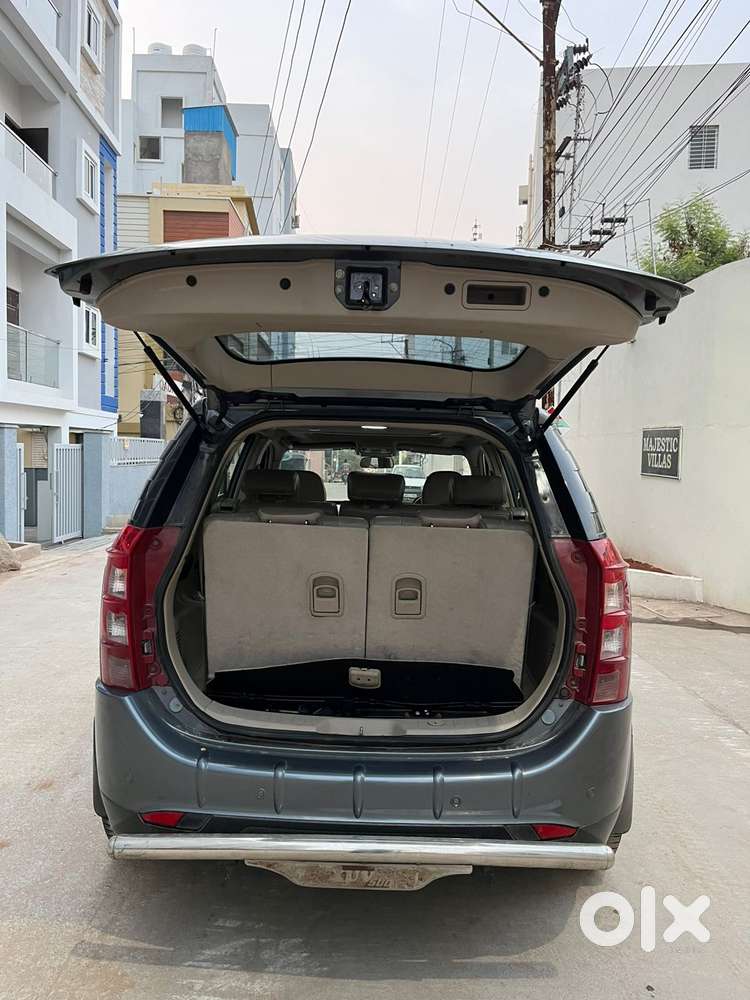 Mahindra Xuv500 2.2 W10, 2016, Diesel