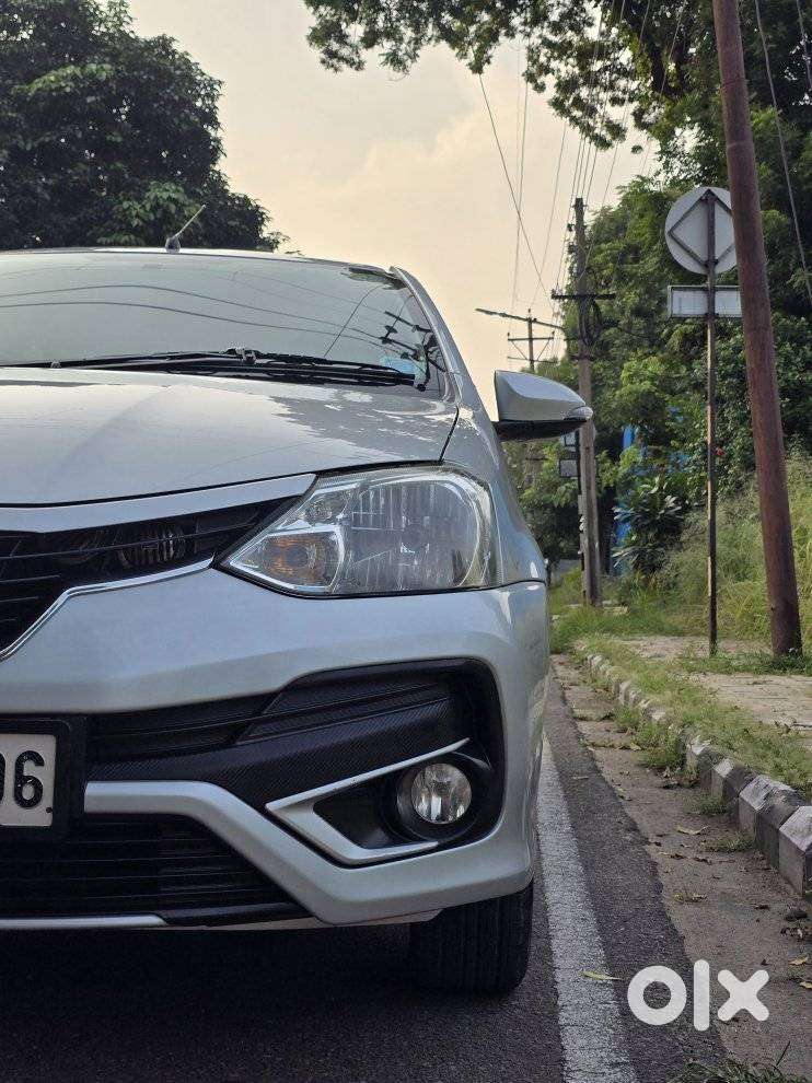 Toyota Etios 1.5 V, 2017, Petrol