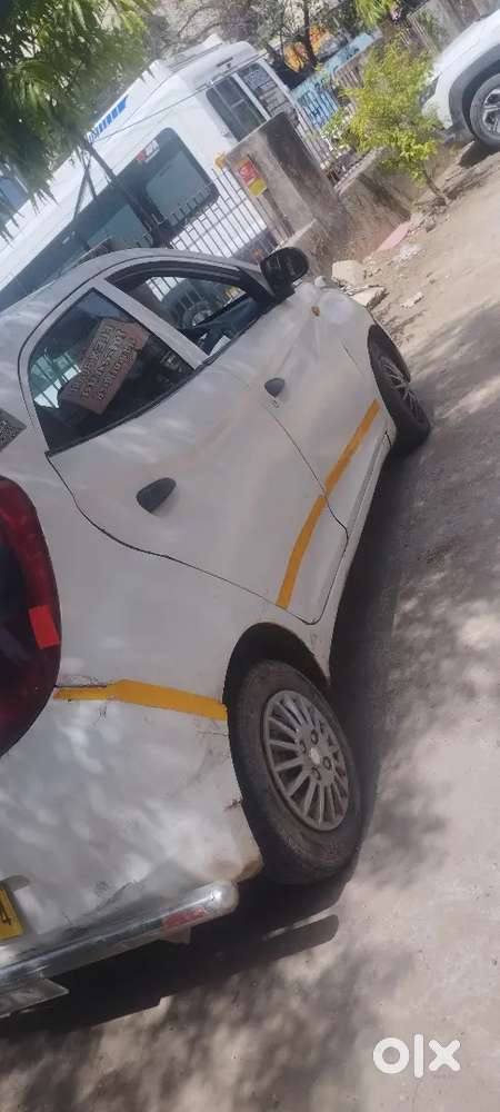 Hyundai Eon Era+ Petrol Lpg
