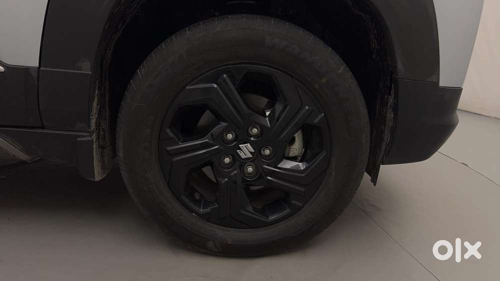 Maruti Suzuki Vitara Brezza 1.5 Zxi At, 2024, Petrol