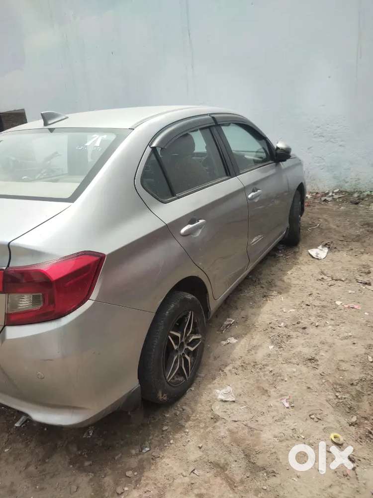 Honda Amaze 2021 Diesel Well Maintained