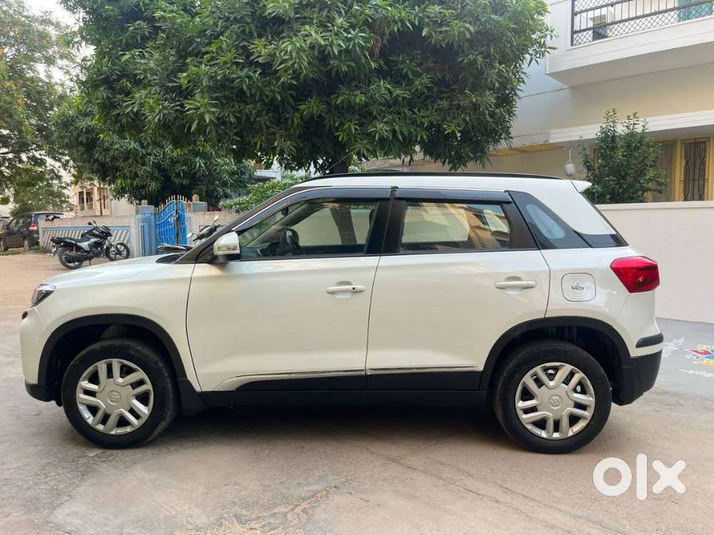 Maruti Suzuki Brezza 1.5 Vxi Smart Hybrid, 2020, Petrol