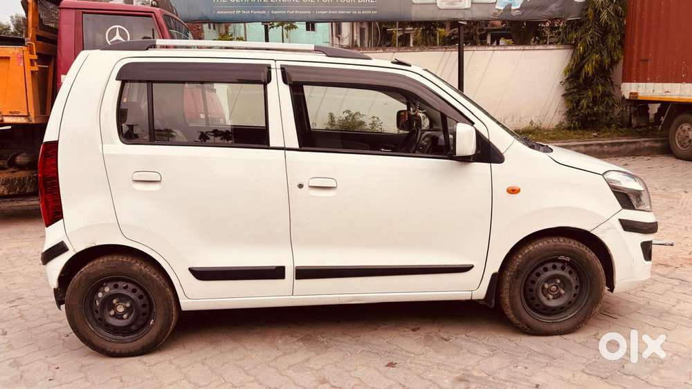 Maruti Suzuki Wagon R Vxi, 2018, Petrol