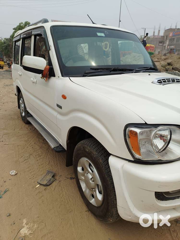 Mahindra Scorpio Facelift, 2016, Diesel