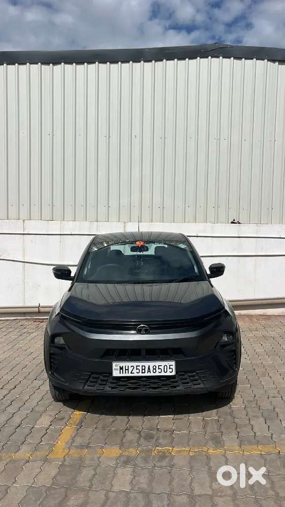 Tata Nexon Smart Plus Cng + Plus Petrol 2025 6 Gerars Mt