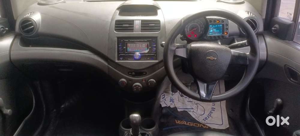 Chevrolet Beat, 2016, Petrol