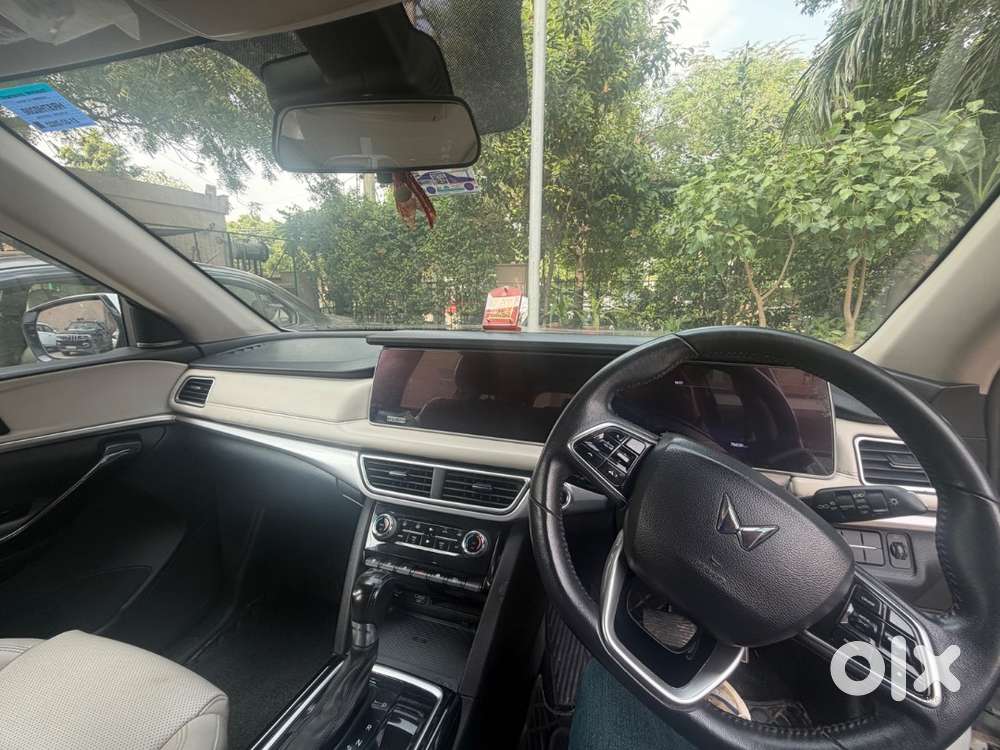 Mahindra Xuv700 2022 Awaits You