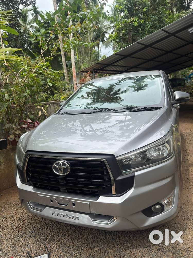 Toyota Innova Crysta 2018