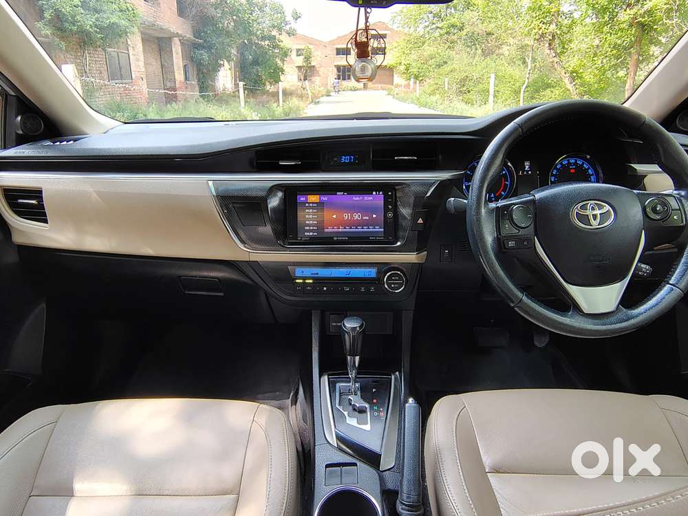 Toyota Corolla Altis Vl, 2016, Petrol
