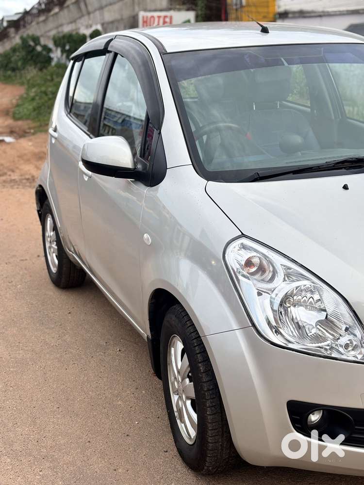 Maruti Suzuki Ritz Zxi Abs, 2011, Petrol