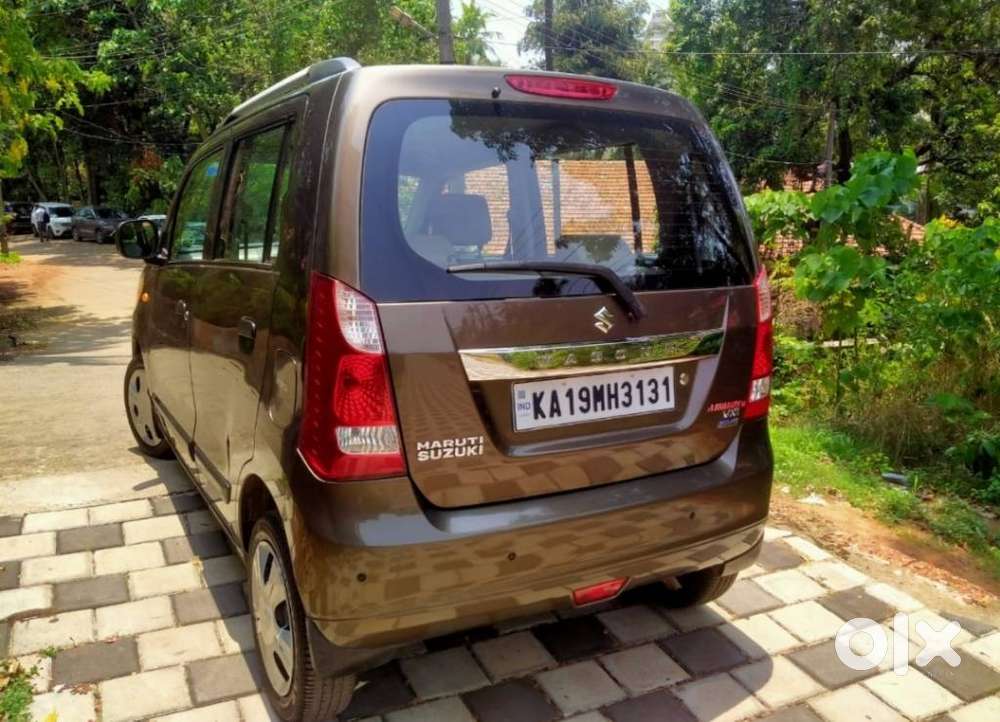 Maruti Suzuki Wagon R Amt Vxi Plus, 2017, Petrol