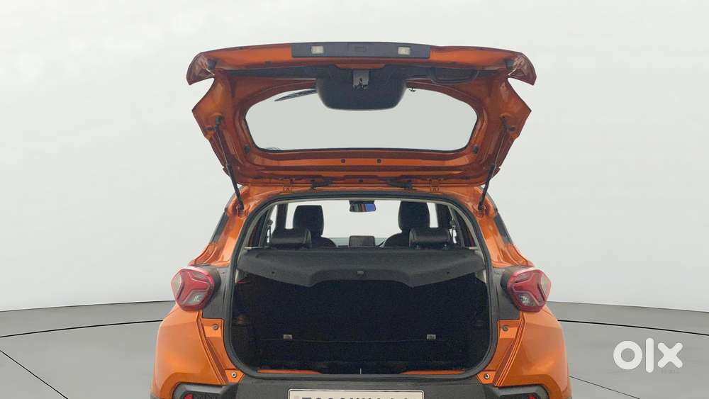 Tata Punch Creative Amt, 2022, Petrol