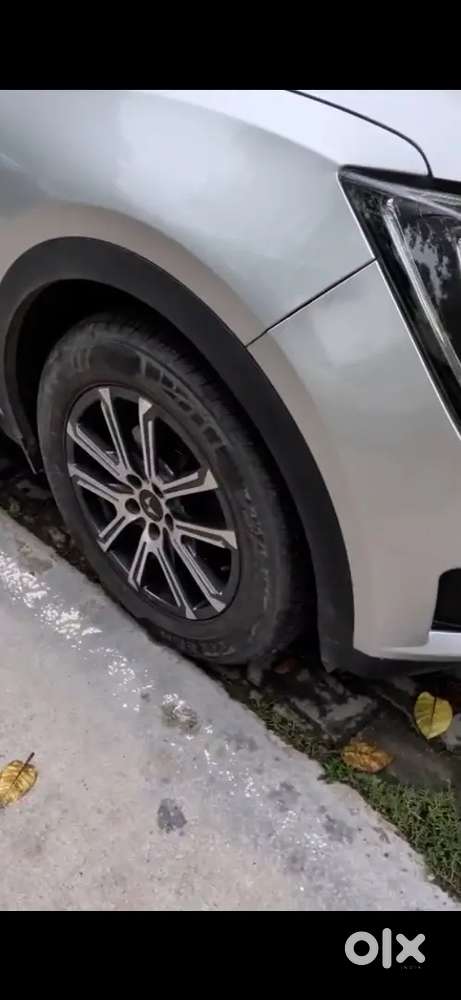 Mahindra Xuv700 Petrol 2023