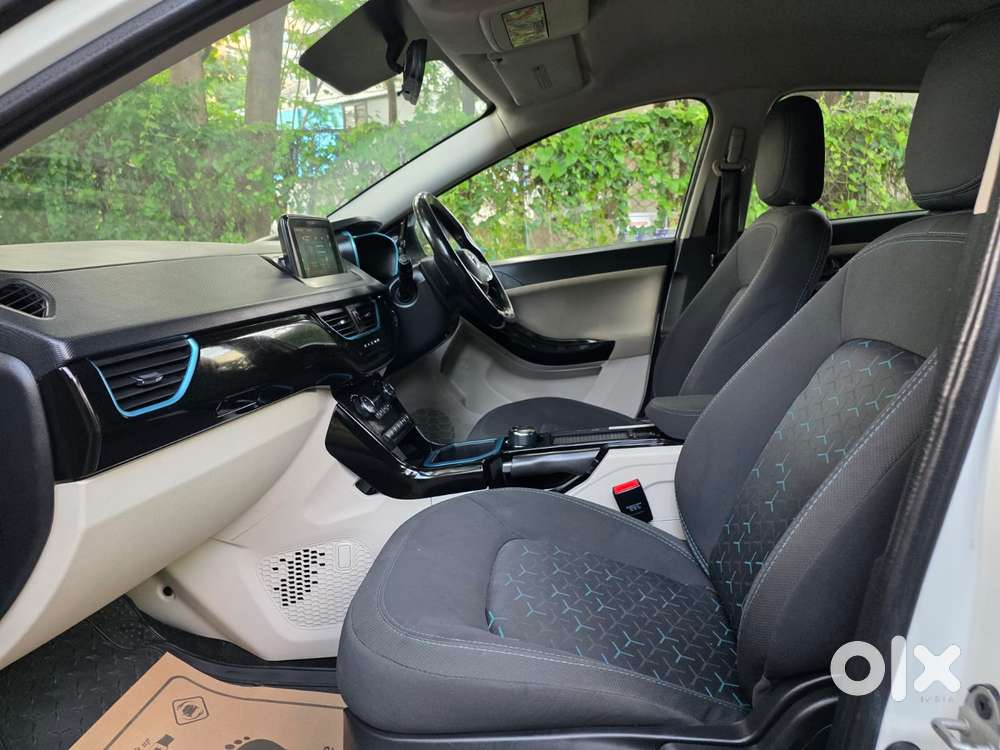 Tata Nexon Ev Xz Plus, 2022, Electric