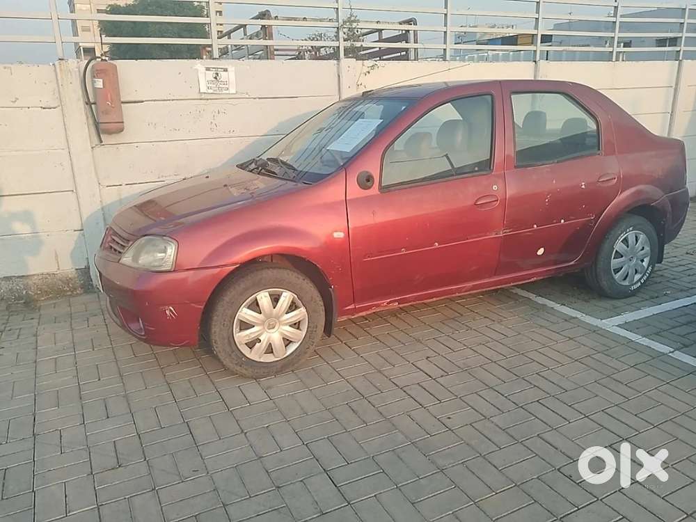 Mahindra Renault Logan, 2007, Petrol
