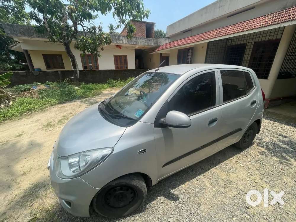 Hyundai I10 Sportz 1.2 (2011) - Well Maintained