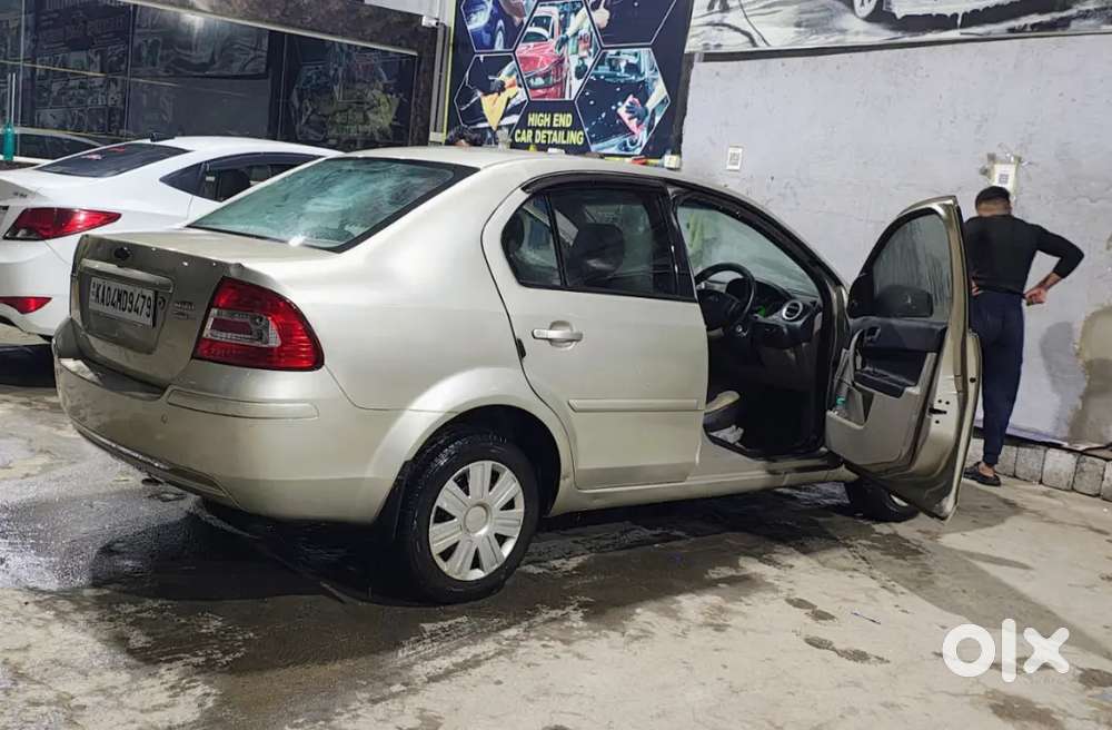Well Maintained Interiors..engine Is Awesome..