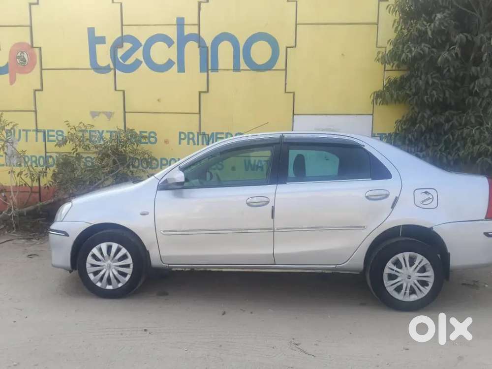 Toyota Etios 2015 Diesel 200000 Km Driven