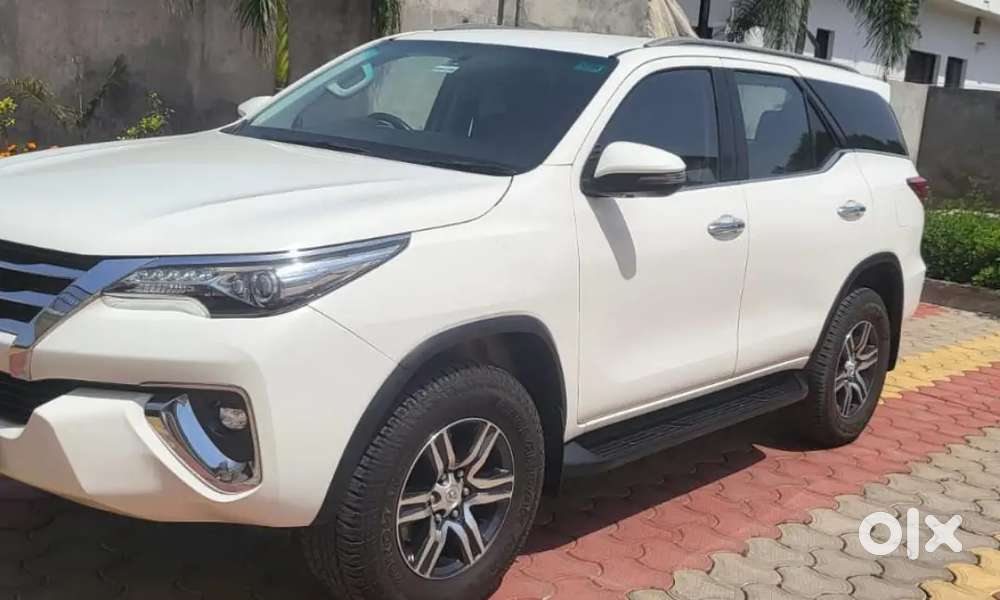 Toyota Fortuner 2018 Diesel 87000 Km Driven