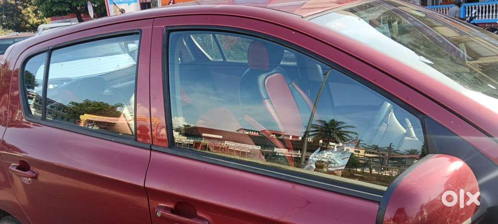 Hyundai I20 Petrol Manual 2010