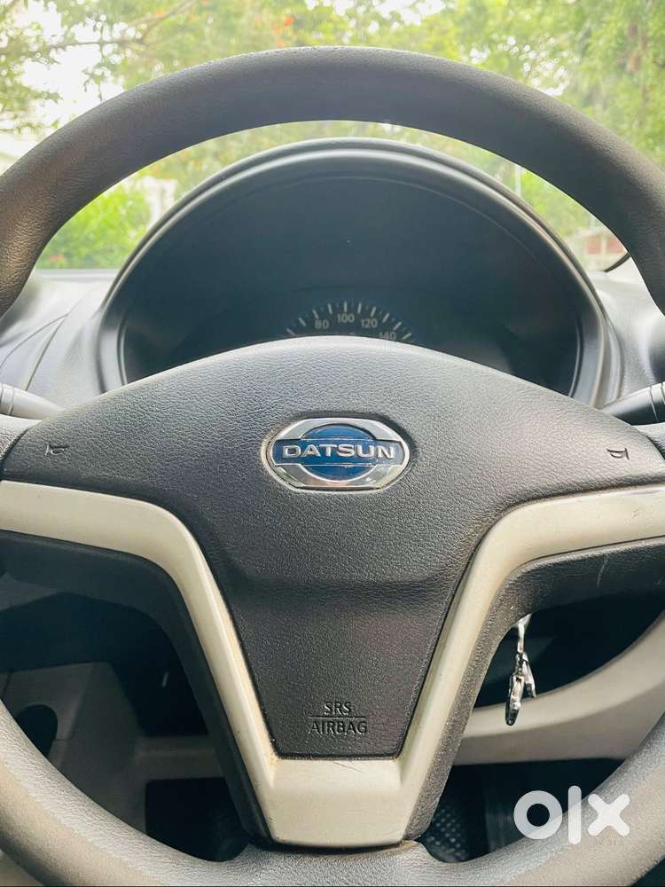 2016 Datsun Go Plus T Optional (petrol & Lpg) • 7 Seater •