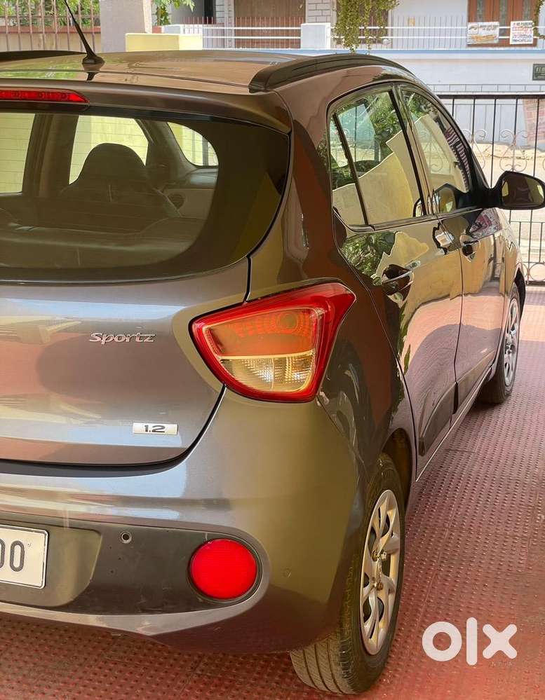 Hyundai Grand I10 2017 Petrol 47000 Km Driven