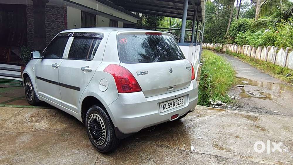 Maruti Suzuki Swift Ldi Optional, 2010, Diesel