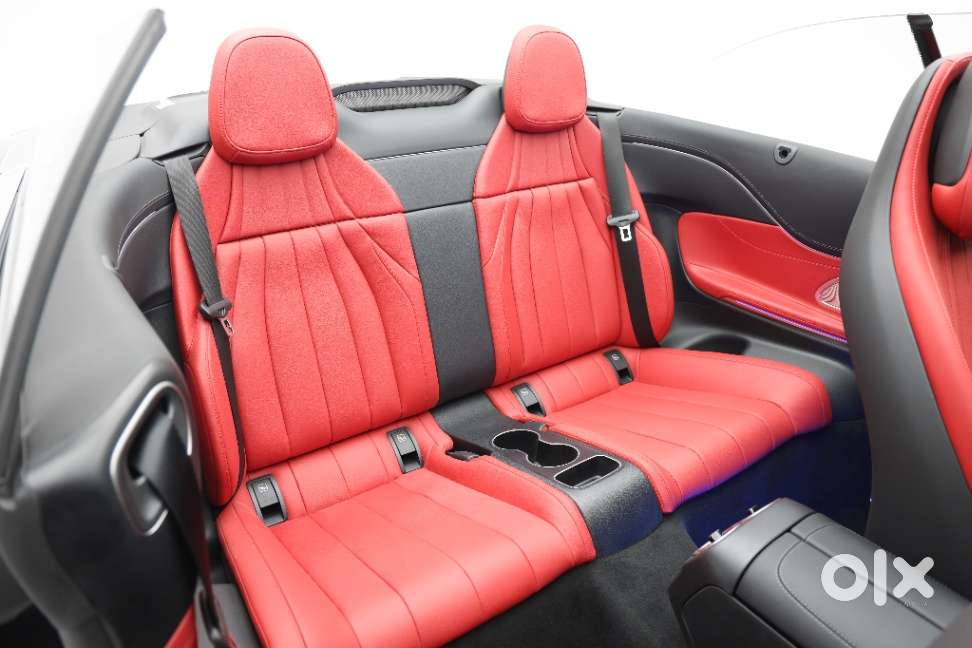 Mercedes-benz Cle Cabriolet 300 Amg Line, 2026, Petrol