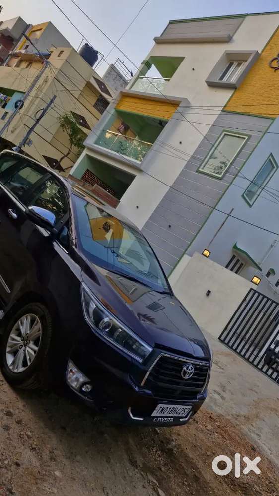 Toyota Innova Crysta