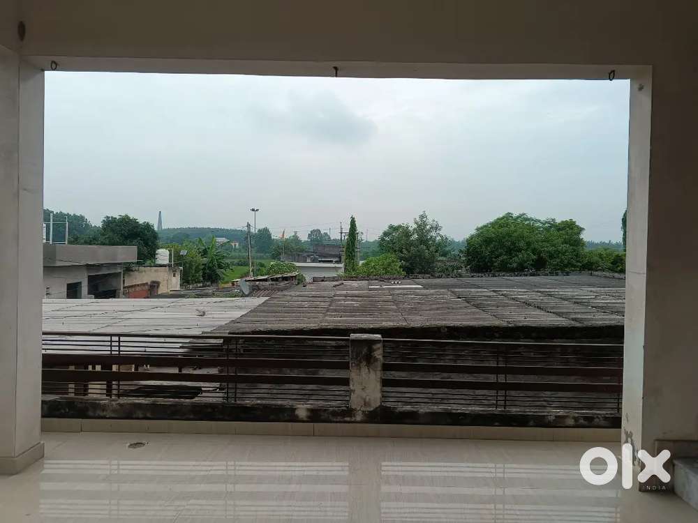 Location: Damla, Main Road से लगभग 500 मीटर अंदर
 Rent जरूरत और कितन