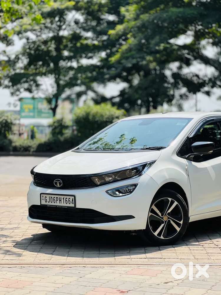 Tata Altroz 1.2 Xz (o), 2022, Petrol