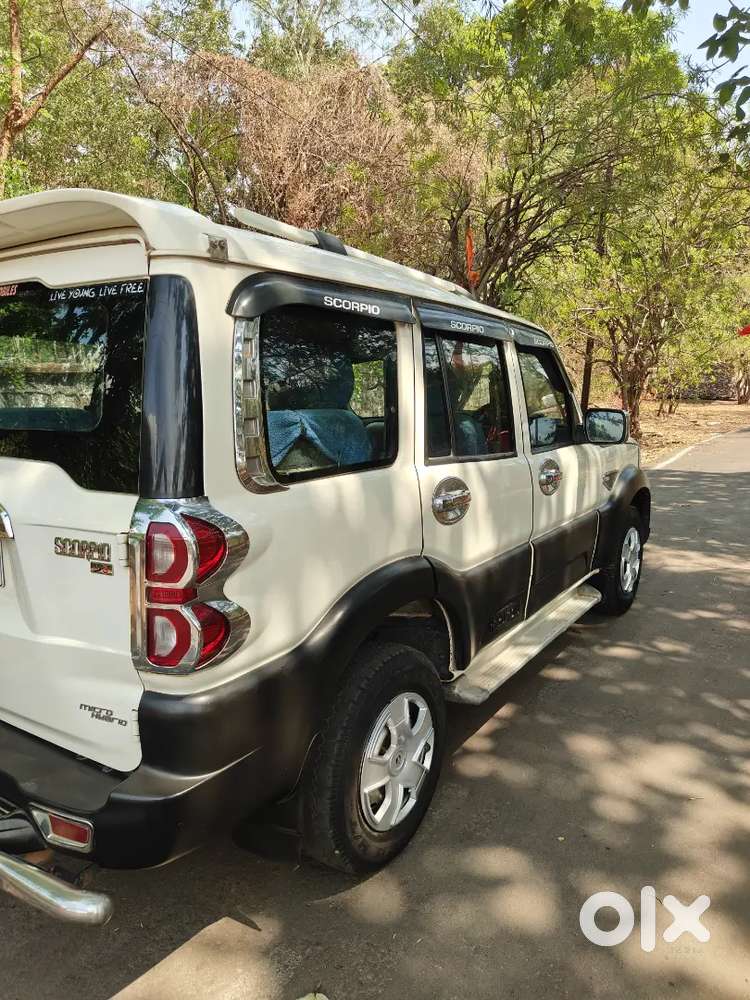 Scorpio S3 2019 M2di 9seater