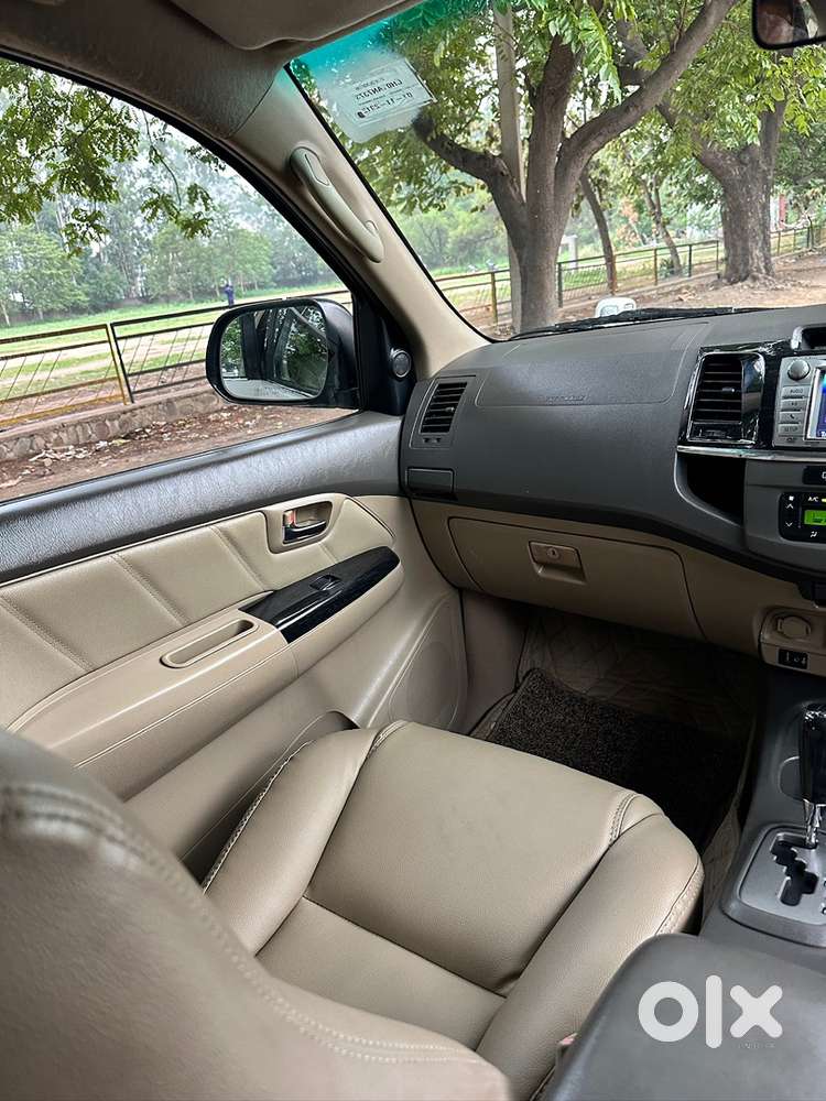Toyota Fortuner Diesel 2012