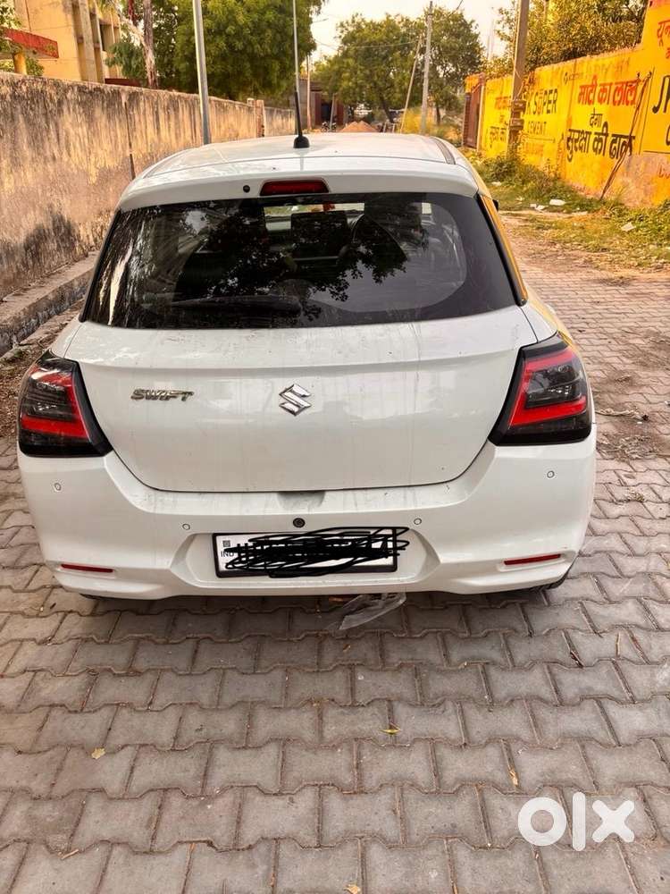 Maruti Suzuki Swift Zxi 2025