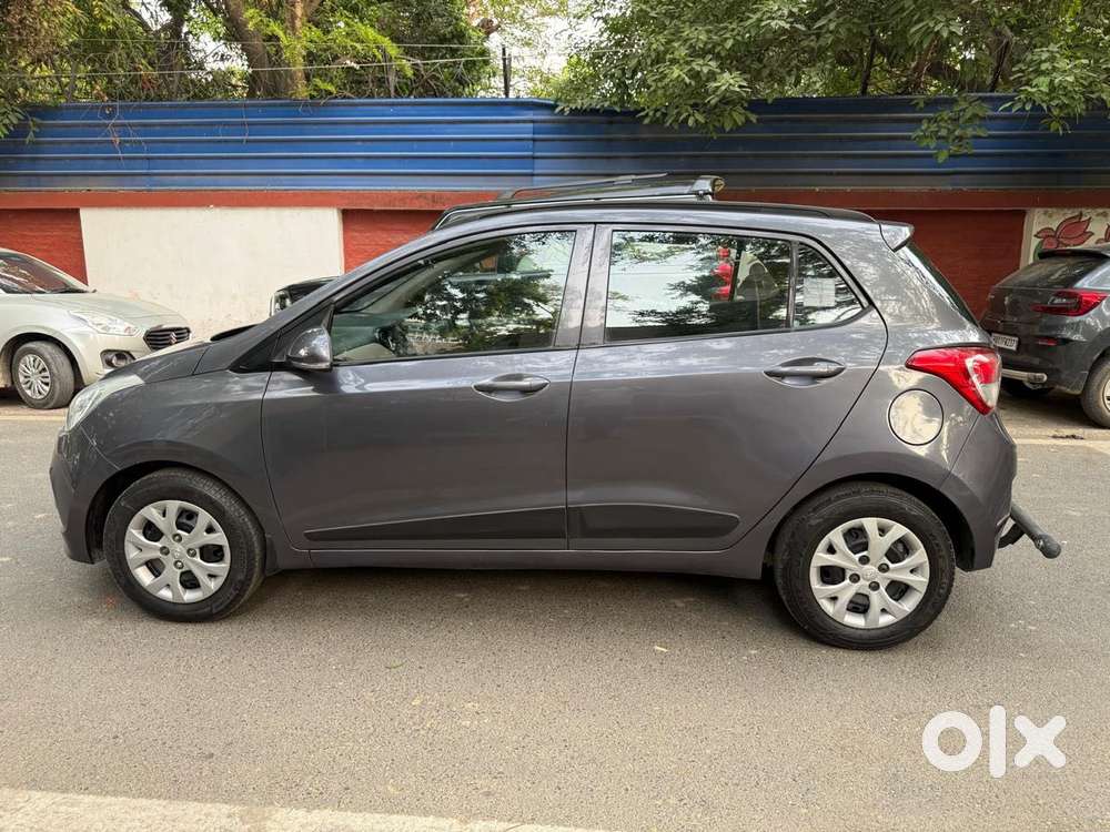 Hyundai Grand I10 Sportz, 2016, Petrol