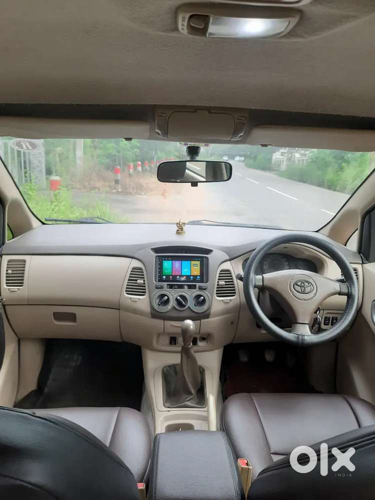 Toyota Innova 2007 Model