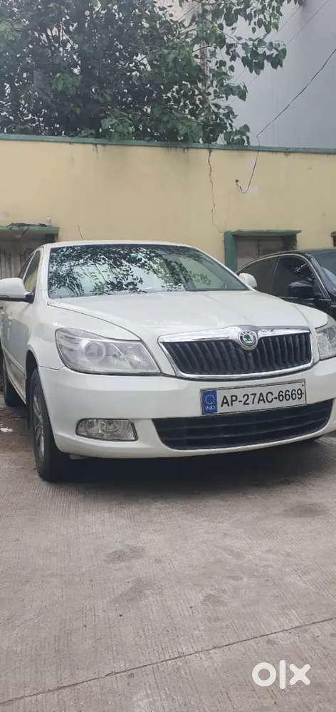Skoda Laura Elegance Tdi 2009
