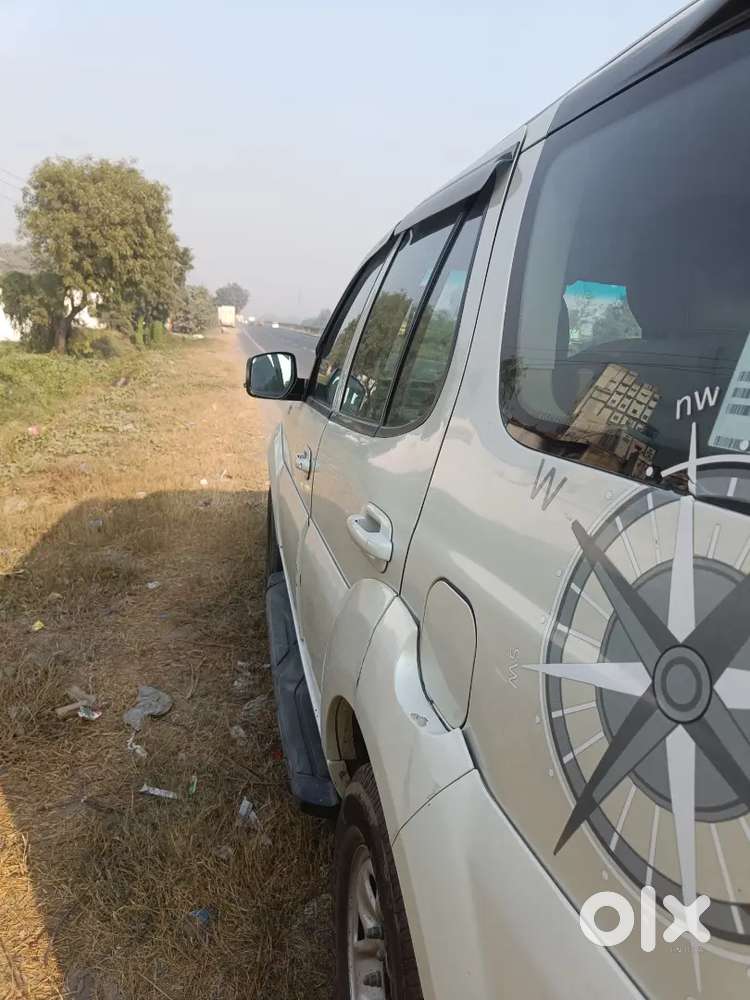 Tata Safari Storme 2014 Diesel 90000 Km Driven