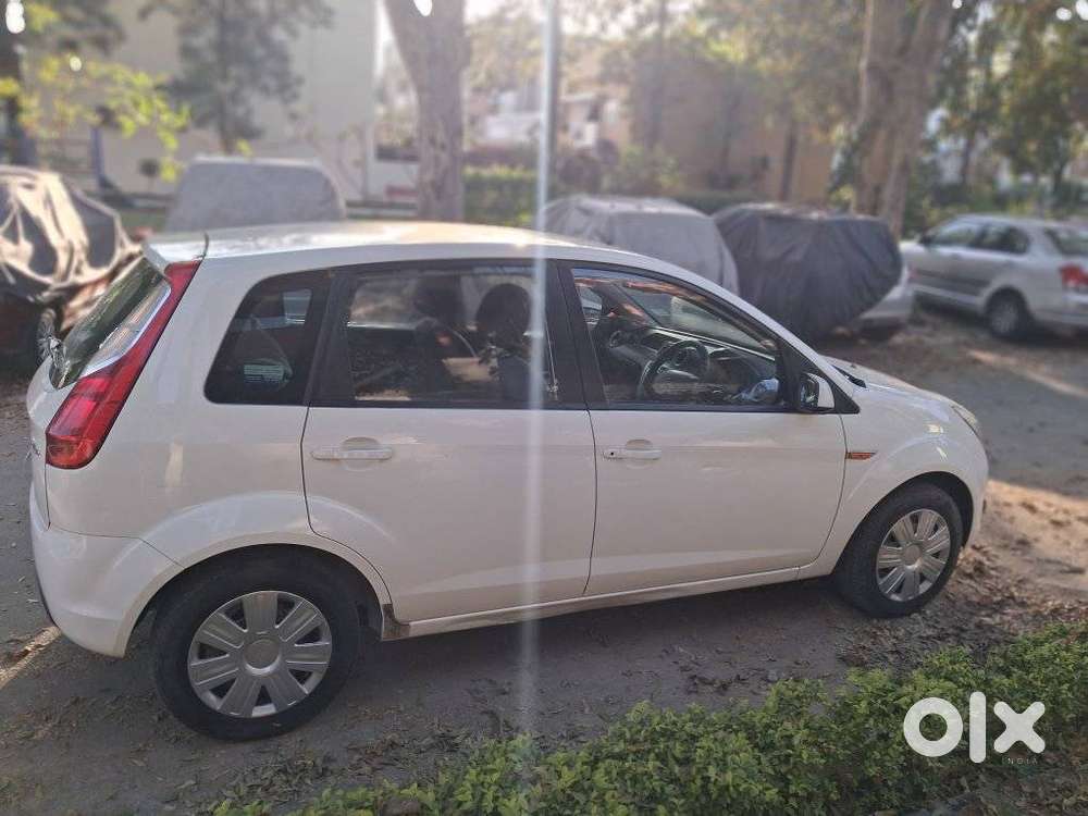 Ford Figo 1.2 Duratec Petrol Zxi, 2011, Petrol