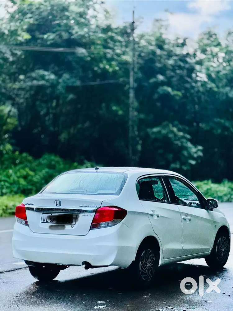 Honda Amaze 1.5 E 2014