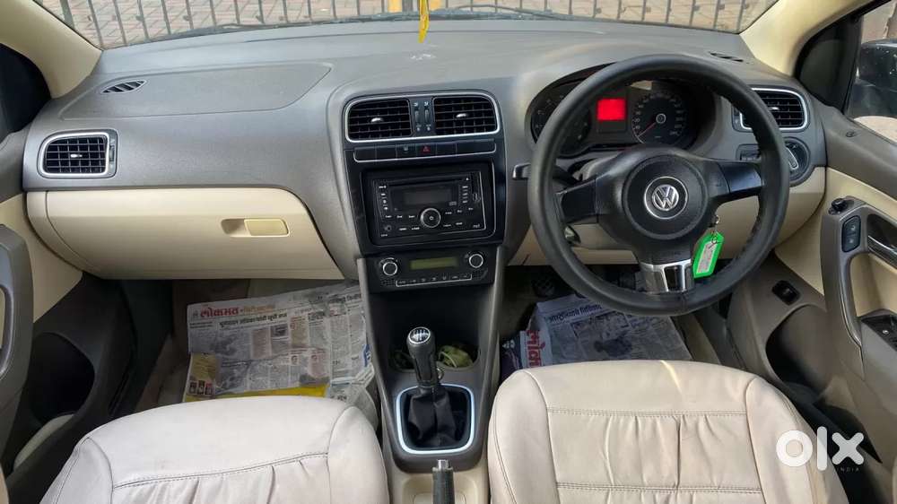 Volkswagen Vento Petrol Highline At, 2011, Petrol