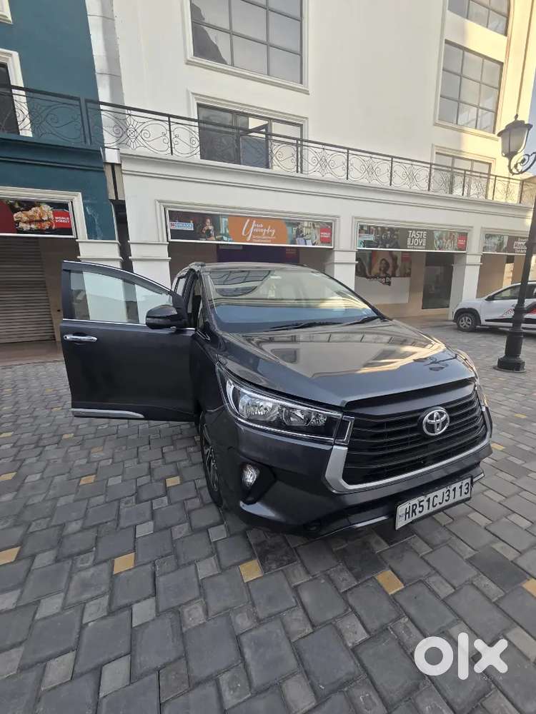 Toyota Innova Crysta 2022 Petrol 53000 Km Driven