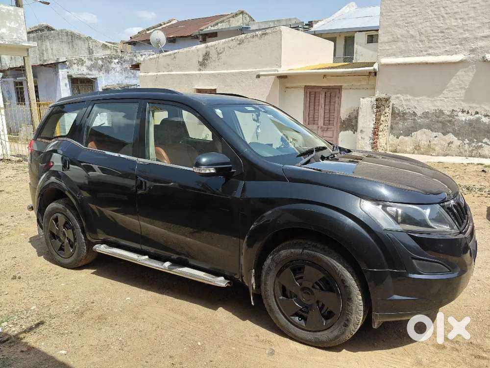 Mahindra Xuv500 2017 Diesel 109000 Km Driven