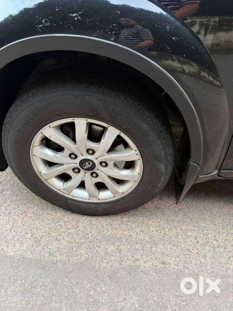 Mahindra Xuv500 2.2 W10 Sportz Edition Mt, 2018, Diesel