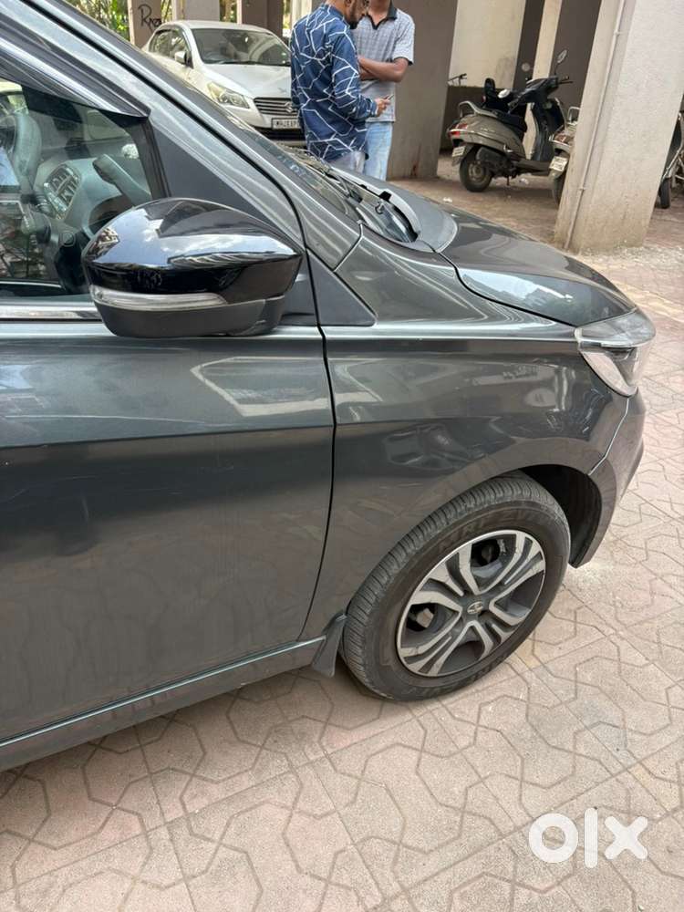 Tata Tigor Cng