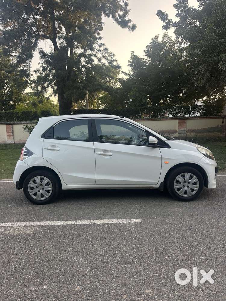 Honda Brio S (o) Mt, 2014, Petrol