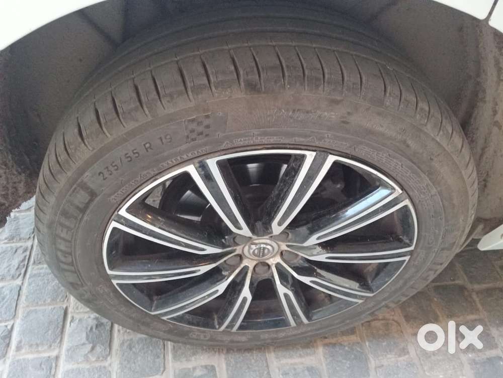 Volvo Xc60 D5 Inscription, 2019, Diesel