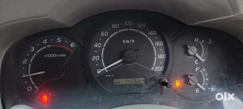 Toyota Innova 2011 Diesel 140000 Km Driven