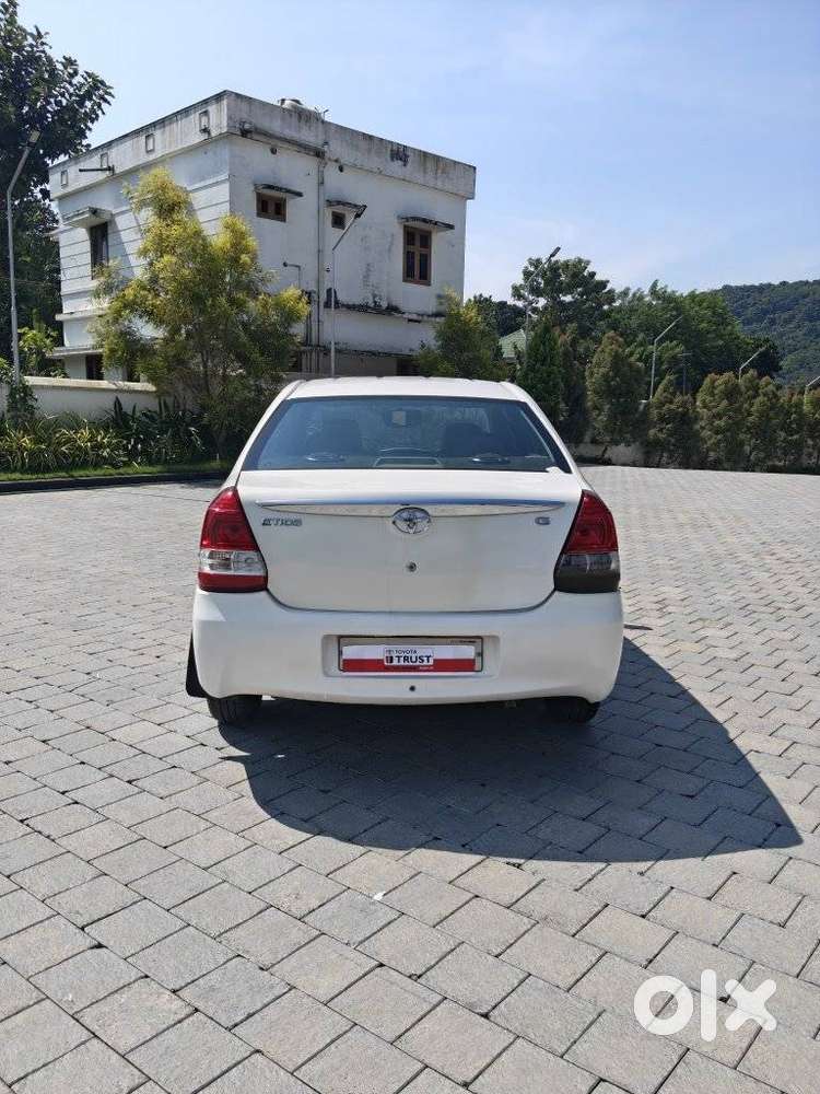 Toyota Etios, 2013